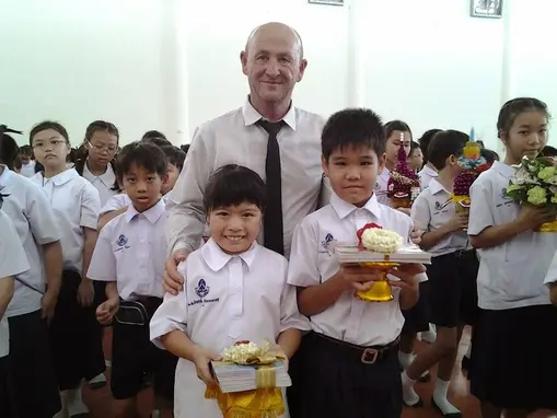 ezgif 13bff8268caf07d9